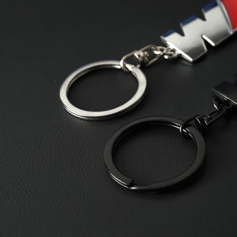 Carbon Metal Key Chain Keyring Car Logo M Keychain for BMW X1 X3 X4 E46 E90 F20 E60 E39 F10 M1 M2 M3 M5 M6 E87 Auto Accessories